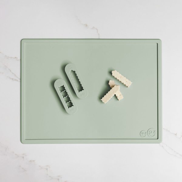 ezpz Mini Placemat + BLW Food Cutters Bundle