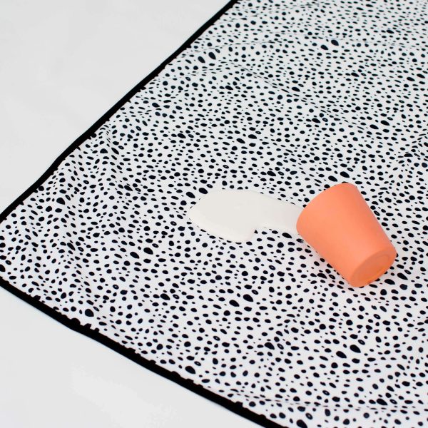 ezpz BapronBaby® Splash Mat