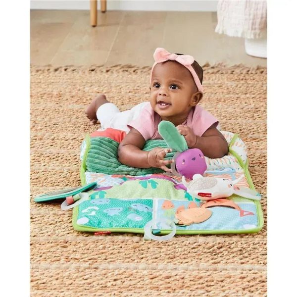 Skip Hop - Farmstand Tummy Time Playmat